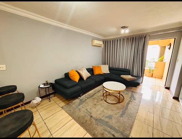 2 BEDROOM SECTIONAL TITLE FOR SALE IN NIEUW MUCKLENEUK